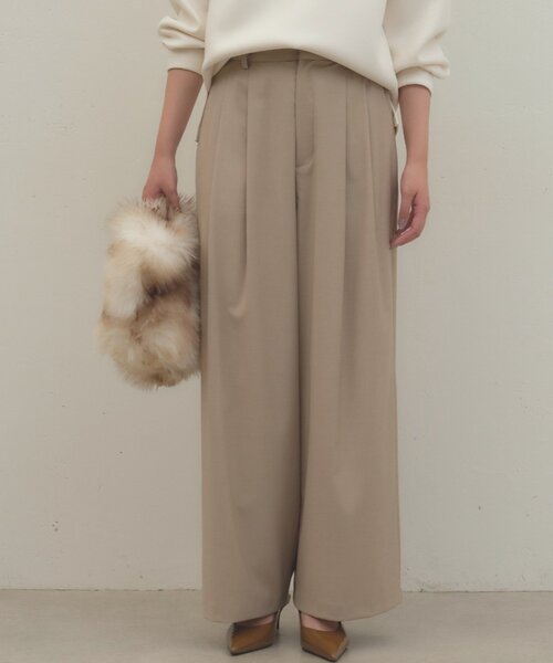 LOUNGEDRESS(ラウンジドレス)の「《履くだけで美シルエット》タックワイドパンツ(その他パンツ・レディース・ベージュ/グレー/ピンク・38/36)」の17枚目の写真