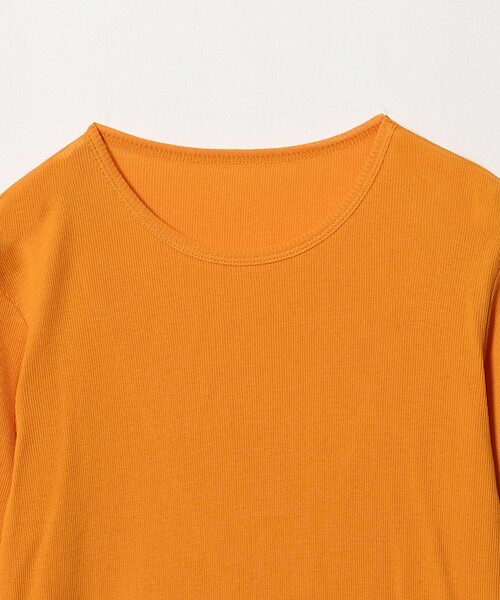 UNITED ARROWS(ユナイテッドアローズ)の「コットン テレコ クルーネック カットソー(Tシャツ/カットソー・レディース・ダークブラウン/ホワイト/ブラック/オレンジ・FREE)」の14枚目の写真