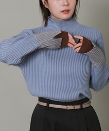 配色レイヤード風モックネックニット