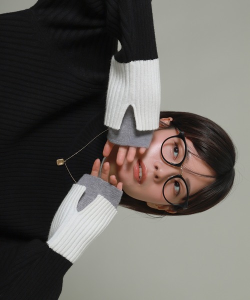 libelle more（リベル モア）の「配色レイヤード風モックネックニット（ニット/セーター・レディース・ブラック/杢グレー/オフホワイト/サックスブルー・M/L）」の13枚目の写真