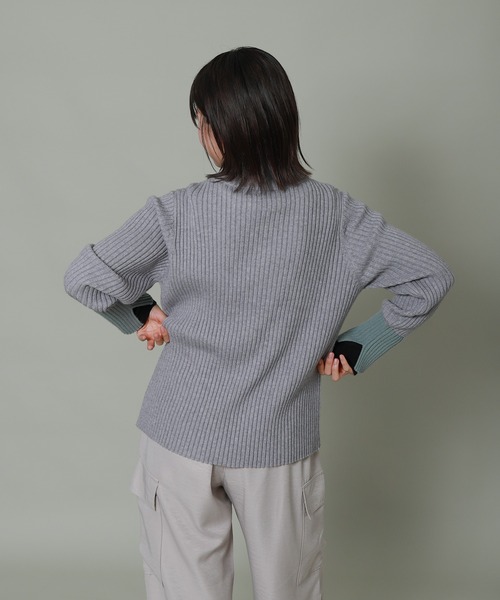 libelle more（リベル モア）の「配色レイヤード風モックネックニット（ニット/セーター・レディース・ブラック/杢グレー/オフホワイト/サックスブルー・M/L）」の18枚目の写真