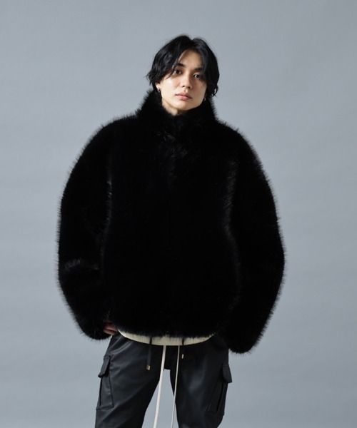 DANKE SCHON（ダンケシェーン）の「DankeSchon/ダンケシェーン/ECO FUR STAND BLOUSON（ブルゾン・メンズ・グレー/ブラック・L/M）」の4枚目の写真
