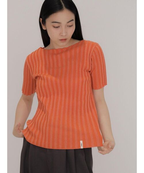 FIKA.(フィーカ)の「Glitter rib knit top(ニット/セーター・レディース・ブラック/オレンジ系3/シルバー・MEDIUM)」の3枚目の写真