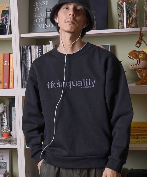 FFEIN(フェイン)の「*新色追加【FFEIN(フェイン)】ヘビーウエイトセンターデカロゴ3D刺繍スウェット / スウェット トレーナー 刺繍 裏起毛 クルーネック ワンポイント(スウェット・メンズ・グリーン/ブラウン/ネイビー/ブラック/アッシュグレー/ホワイト/バーガンディー・SMALL/MEDIUM/LARGE)」の8枚目の写真