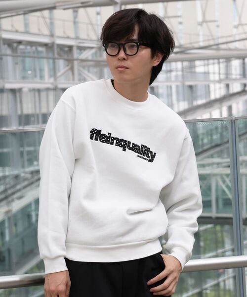 FFEIN(フェイン)の「*新色追加【FFEIN(フェイン)】ヘビーウエイトセンターデカロゴ3D刺繍スウェット / スウェット トレーナー 刺繍 裏起毛 クルーネック ワンポイント(スウェット・メンズ・グリーン/ブラウン/ネイビー/ブラック/アッシュグレー/ホワイト/バーガンディー・SMALL/MEDIUM/LARGE)」の13枚目の写真