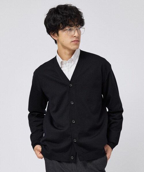 TAKEO KIKUCHI(タケオキクチ)の「アンチピリング ニット カーディガン(カーディガン/ボレロ・メンズ・チャコールグレー/ブラック/ダークパープル/ベビーピンク・04/03/02)」の2枚目の写真