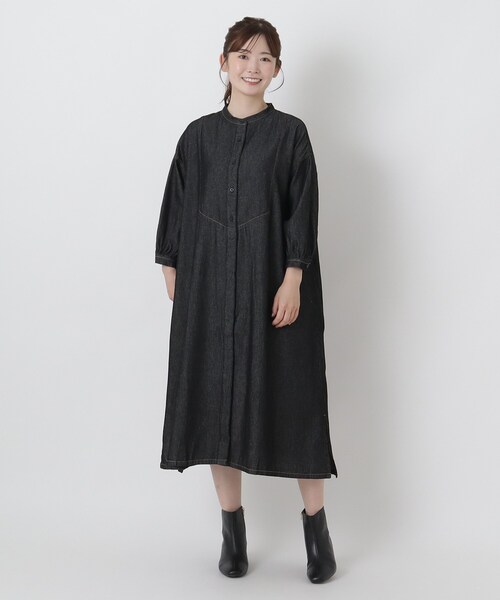 one'sterrace(ワンズテラス)の「スタンドカラー デニム 8分袖ワンピース(ワンピース・レディース・ネイビー系5/ブラック系8・02)」の1枚目の写真
