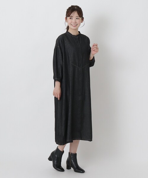 one'sterrace(ワンズテラス)の「スタンドカラー デニム 8分袖ワンピース(ワンピース・レディース・ネイビー系5/ブラック系8・02)」の12枚目の写真