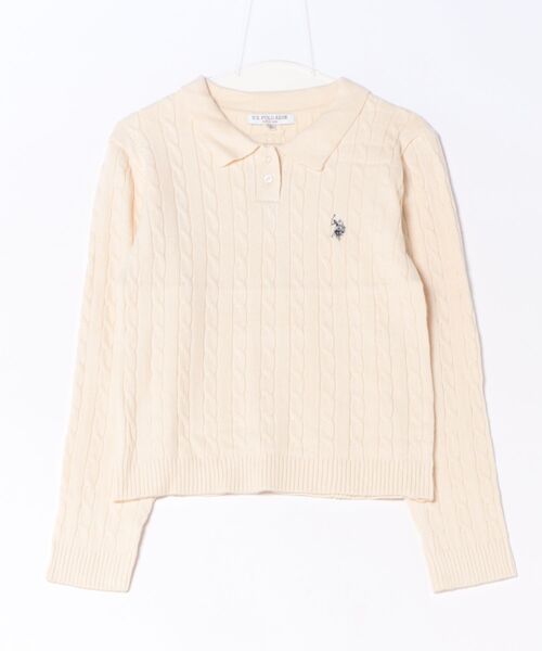 U.S. POLO ASSN.(ユーエスポロアッスン)の「【U.S. POLO ASSN./ユーエスポロアッスン】【コンパクトすぎずルーズすぎない絶妙なサイズ感】ケーブルニットポロシャツ ケーブル編み 配色デザイン 柔らかい カジュアル きれいめ(ポロシャツ・レディース・グリーン/ワイン/アイボリー/ネイビー・LARGE/MEDIUM)」の2枚目の写真