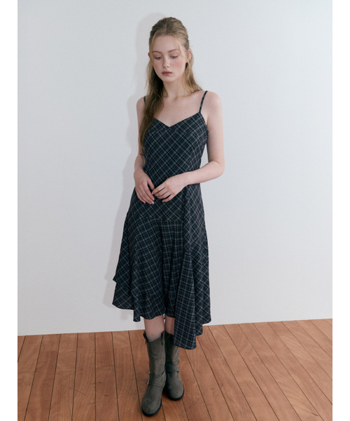 ETMON（エトモン）の「チェック アシンメトリースリップドレス ブラック（ワンピース・レディース・その他・SMALL/MEDIUM）」の4枚目の写真