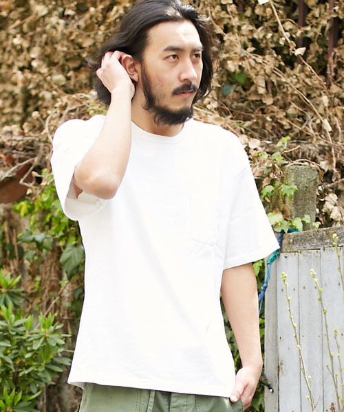 Velva Sheen（ベルバシーン）の「VELVA SHEEN ヴェルバ シーン 別注 ビックシルエット 半袖 ポケット Tシャツ（Tシャツ/カットソー・メンズ・ネイビー/キャメル/ホワイト・MEDIUM/SMALL/LARGE）」の2枚目の写真