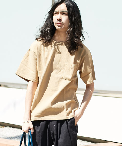 Velva Sheen（ベルバシーン）の「VELVA SHEEN ヴェルバ シーン 別注 ビックシルエット 半袖 ポケット Tシャツ（Tシャツ/カットソー・メンズ・ネイビー/キャメル/ホワイト・MEDIUM/SMALL/LARGE）」の13枚目の写真