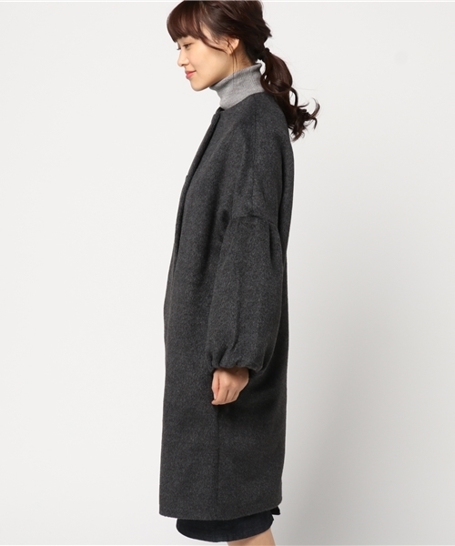 rps（アールピーエス）の「ボリューム袖ノーカラーコート（ノーカラージャケット・レディース・チャコールグレー/杢グレー/キャメル/ピンクベージュ・M）」の6枚目の写真
