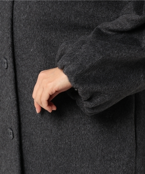 rps（アールピーエス）の「ボリューム袖ノーカラーコート（ノーカラージャケット・レディース・チャコールグレー/杢グレー/キャメル/ピンクベージュ・M）」の9枚目の写真