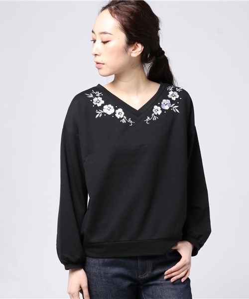 archives（アルシーヴ）の「エリ刺繍入りプルオーバー（Tシャツ/カットソー・レディース・オフホワイト/ブラック/ピンク・MEDIUM）」の3枚目の写真