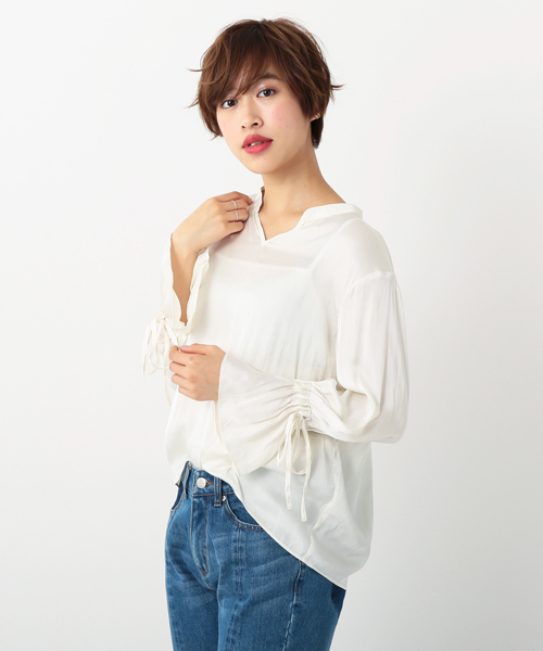 UNRELISH（アンレリッシュ）の「サテン袖リボンブラウス（シャツ/ブラウス・レディース・ピンク/アイボリー/ブラック・MEDIUM）」の4枚目の写真