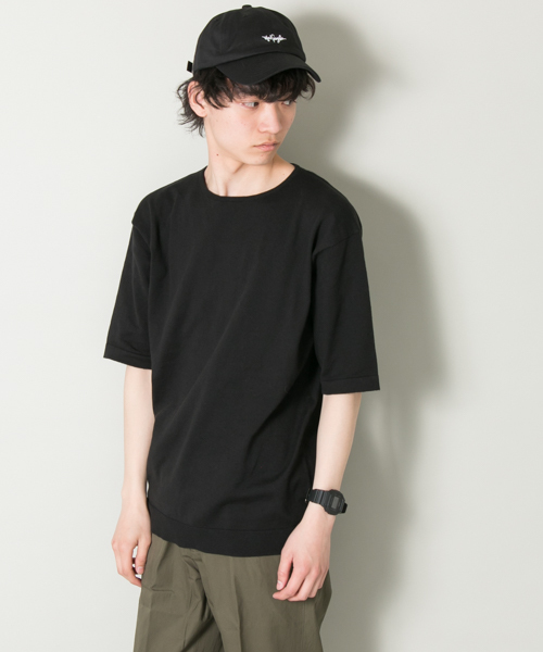 URBAN RESEARCH（アーバンリサーチ）の「UR コットン/ソロテックスニットTEE（Tシャツ/カットソー・メンズ・ホワイト/グリーン/オレンジ系その他/ブラック/グレー系その他・MEDIUM/LARGE）」の2枚目の写真