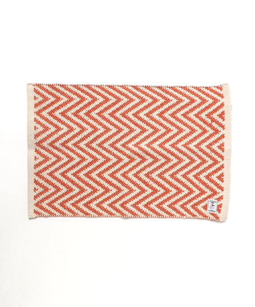 チャイハネ（チャイハネ）の「【チャイハネ】ジオメトリックラグマット 45×65cm（ラグ/マット・レディース・ターコイズブルー/ブラック/レッド/ピンク/ホワイト/ネイビー/イエロー/ベージュ/オレンジ・FREE）」の15枚目の写真