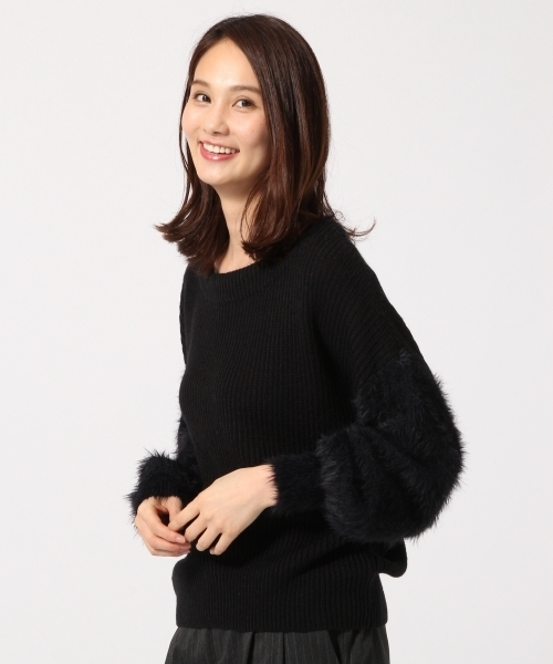 GLOBAL WORK(グローバルワーク)の「シャギースリーブプルオーバー/766300(ニット/セーター・レディース・ホワイト/ブラック/グレー/ライトグリーン/ベージュ・SMALL/MEDIUM/LARGE)」の19枚目の写真