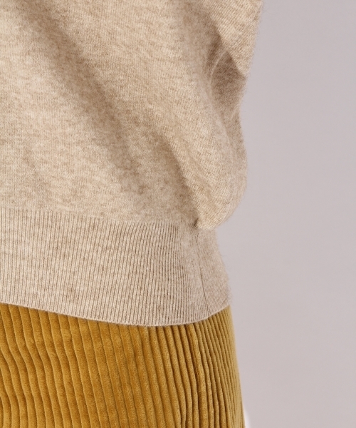 niko and...(ニコアンド)の「VIS混Vネックニットプルオーバー(ニット/セーター・レディース・ブラウン/グリーン/チャコール/ベージュ・LARGE/MEDIUM)」の14枚目の写真