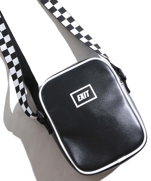 WEGO（ウィゴー）の「WEGO/ボックスミニショルダーバッグ（ショルダーバッグ・レディース・ブラック/レッド/サックスブルー/ピンク/マルチ/その他1/その他2/シルバー/ホワイト/ブラック系その他/イエロー/レッド系その他・FREE）」の12枚目の写真