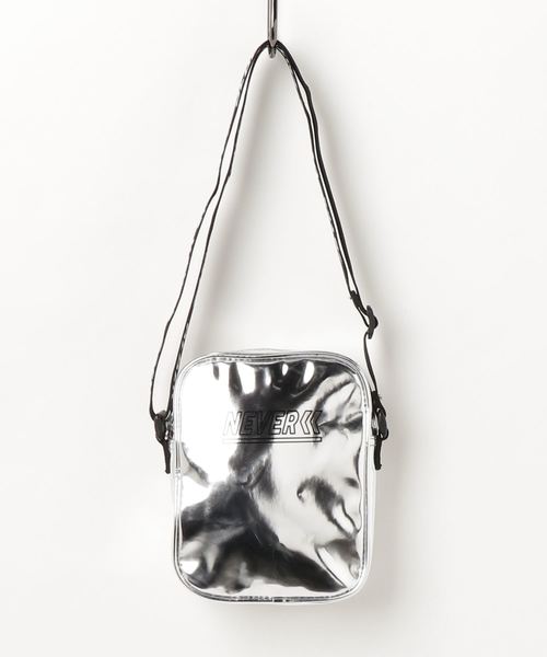 WEGO（ウィゴー）の「WEGO/ボックスミニショルダーバッグ（ショルダーバッグ・レディース・ブラック/レッド/サックスブルー/ピンク/マルチ/その他1/その他2/シルバー/ホワイト/ブラック系その他/イエロー/レッド系その他・FREE）」の18枚目の写真