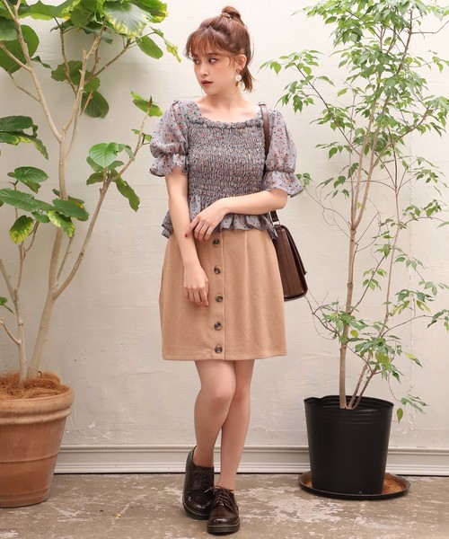 one after another NICE CLAUP(ワンアフターアナザーナイスクラップ)の「シャーリングうしろクロストップス(シャツ/ブラウス・レディース・アイボリー/ベージュ系その他/ブルー系その他/ピンク/チェック・FREE)」の16枚目の写真