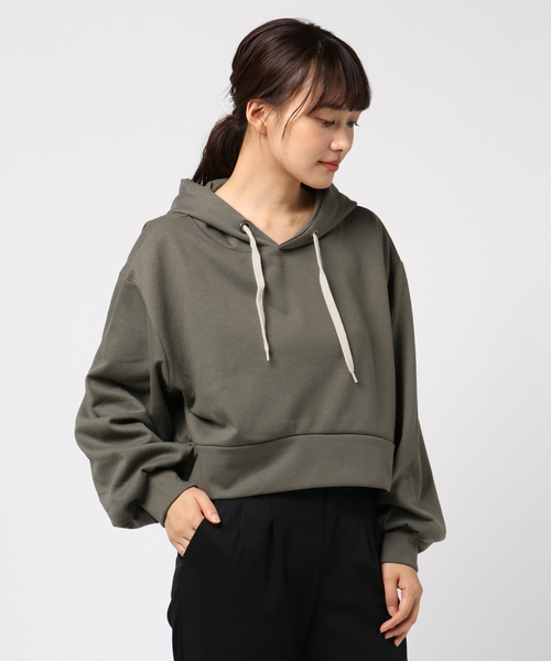 archives(アルシーヴ)の「ショートプルパーカー(Tシャツ/カットソー・レディース・ブラック/グレー/カーキ・MEDIUM)」の3枚目の写真