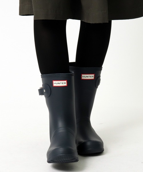 HUNTER(ハンター)の「【 HUNTER / ハンター 】ORIGINAL SHORT レディース オリジナル ショート レイン ブーツ WFS1026RMA HUT(レインシューズ・レディース・ブラック/ネイビー/グレー/レッド/ダークブラウン・3/4/5/6/8)」の16枚目の写真