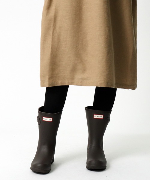 HUNTER(ハンター)の「【 HUNTER / ハンター 】ORIGINAL SHORT レディース オリジナル ショート レイン ブーツ WFS1026RMA HUT(レインシューズ・レディース・ブラック/ネイビー/グレー/レッド/ダークブラウン・3/4/5/6/8)」の22枚目の写真