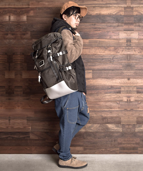 MAKAVELIC(マキャベリック)の「【62】【it】【MAKAVELIC】SIERRA DOUBLE BELT BACKPACK【MEDIUM】(バックパック/リュック・メンズ・カーキ/ダークグリーン/ネイビー・FREE)」の15枚目の写真