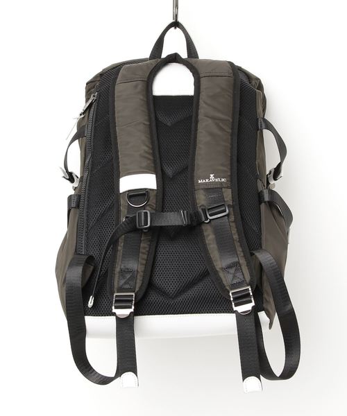 MAKAVELIC(マキャベリック)の「【62】【it】【MAKAVELIC】SIERRA DOUBLE BELT BACKPACK【MEDIUM】(バックパック/リュック・メンズ・カーキ/ダークグリーン/ネイビー・FREE)」の4枚目の写真