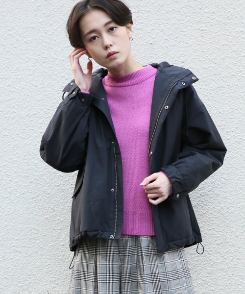 LOWRYS FARM（ローリーズファーム）の「ＷＰナカワタマンパ　821518（マウンテンパーカー・レディース・ブラック/ベージュ/パープル・MEDIUM/LARGE）」の2枚目の写真