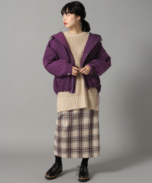 LOWRYS FARM（ローリーズファーム）の「ＷＰナカワタマンパ　821518（マウンテンパーカー・レディース・ブラック/ベージュ/パープル・MEDIUM/LARGE）」の5枚目の写真