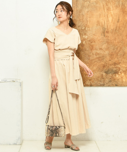 DouDou（ドゥドゥ）の「リネンカシュクールワンピース（ワンピース・レディース・ベージュ/レッド/グリーン・FREE）」の2枚目の写真