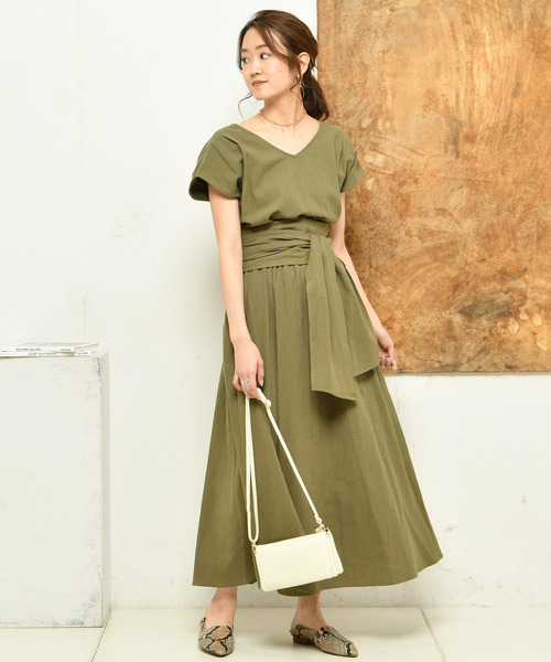 DouDou（ドゥドゥ）の「リネンカシュクールワンピース（ワンピース・レディース・ベージュ/レッド/グリーン・FREE）」の3枚目の写真