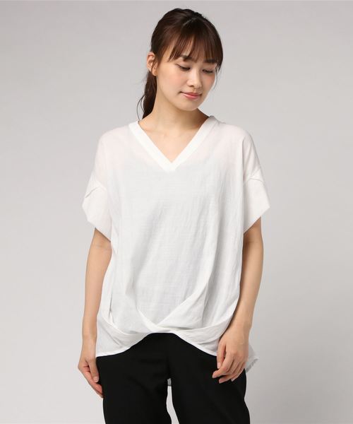 TRUDEA（トルディア）の「麻調タックシャツブラウス（シャツ/ブラウス・レディース・ホワイト/ブラック/ベージュ/ネイビー/カーキ・MEDIUM）」の16枚目の写真