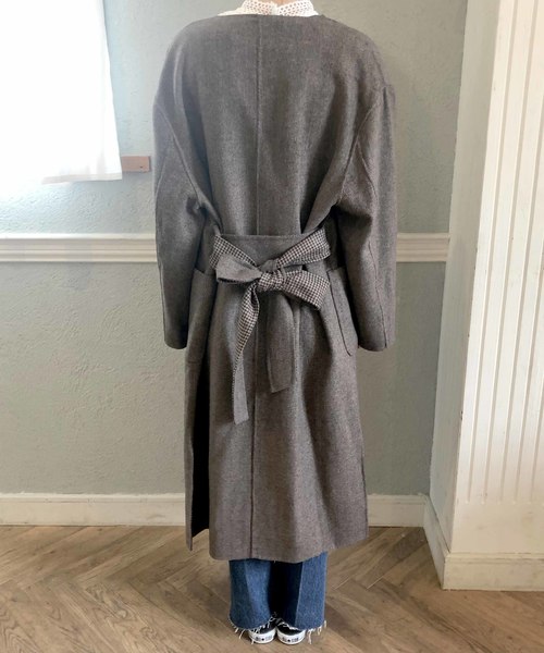 archives（アルシーヴ）の「ベルト付ノーカラーリバーシブルコート（その他アウター・レディース・グレー/ブラウン/ベージュ・MEDIUM）」の7枚目の写真