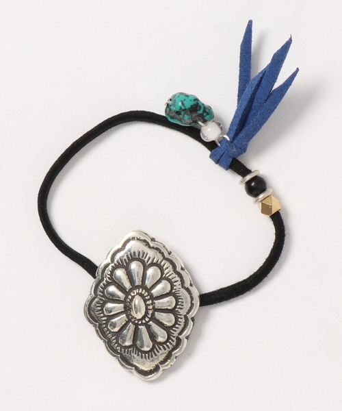 チャイハネ（チャイハネ）の「【チャイハネ】コンチョ風ネイティブモチーフヘアゴム（ヘアゴム・レディース・シルバー系その他/ゴールド系その他/シルバー系その他2/シルバー系その他3/シルバー系その他4/シルバー系その他5/シルバー系その他6/ゴールド系その他2/ゴールド系その他3/ゴールド系その他4/ゴールド系その他5/ゴールド系その他6・FREE）」の3枚目の写真