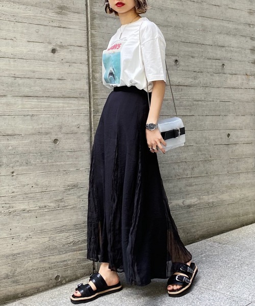 PAGEBOY（ページボーイ）の「シルバーWバックルサンダル（サンダル・レディース・ブラック/オフホワイト・MEDIUM/LARGE）」の5枚目の写真