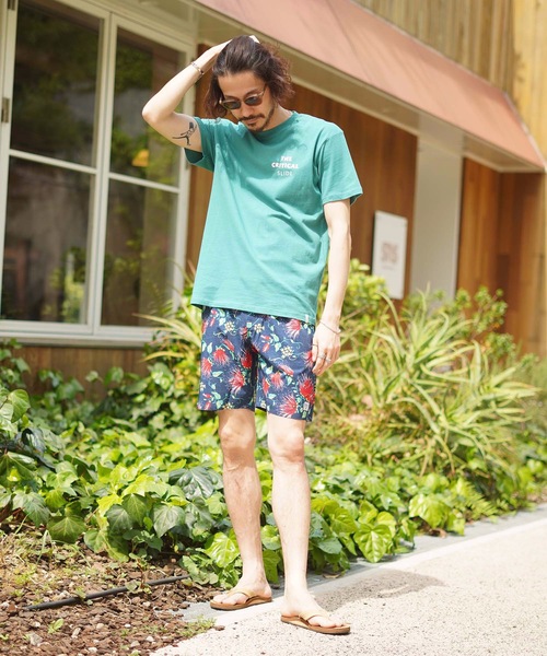 roial（ロイアル）の「R901MCO03E / ROIAL（ロイアル）花柄2WAY水着&ショートパンツ（水着・メンズ・ホワイト/ネイビー・SMALL/MEDIUM/LARGE）」の15枚目の写真