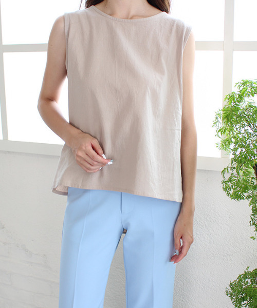 MODE ROBE（モードローブ）の「バックリボンノースリーブ（Tシャツ/カットソー・レディース・ブラック/ベージュ・FREE）」の3枚目の写真