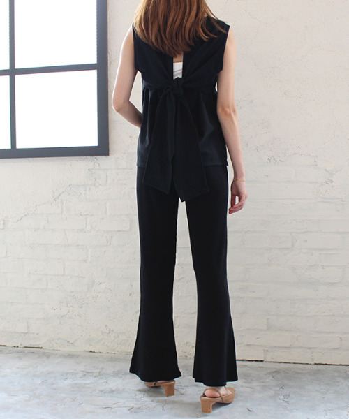 MODE ROBE（モードローブ）の「バックリボンノースリーブ（Tシャツ/カットソー・レディース・ブラック/ベージュ・FREE）」の13枚目の写真