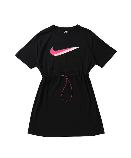 NIKE(ナイキ)の「NIKE WMNS ICN CLSH S/S DRESS CU5173-010 NIKE(ナイキ)の「NIKE WMNS ICN CLSH S/S DRESS CU5173-010