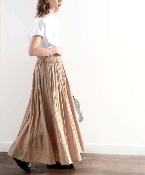 classicalelf（クラシカルエルフ）の「綿100％　風まとう、たっぷりフレアマキシスカート（スカート・レディース・ベージュ/ブラウン/ライトグリーン/ラベンダー/チャコール/イエロー・MEDIUM/X-LARGE）」の9枚目の写真