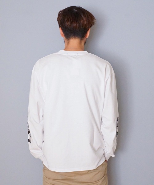 PLAYBOY(プレイボーイ)の「【PLAY BOY/プレイボーイ】プリントロンT 転写フォトロンT 袖プリント(Tシャツ/カットソー・メンズ・ホワイト/ブラック/ベージュ・MEDIUM/LARGE/X-LARGE)」の18枚目の写真