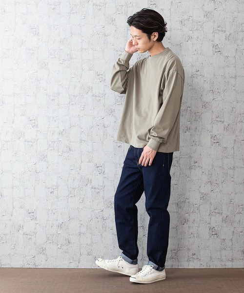 Blue Standard (ブルースタンダード)の「MBさん着用【BLUE STANDARD】オーガニックコットンビッグシルエットロングTシャツ サスティナビリティの原料、染色、労働環境基準をクリア―した商品(Tシャツ/カットソー・メンズ・ホワイト/ブラック/レンガ/オリーブ/ベージュ・MEDIUM/LARGE/X-LARGE)」の22枚目の写真