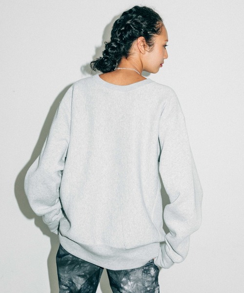X-girl ✖︎Champion クルーネックスウェット 黒 X-girl（エックスガール）の「X-girl × Champion FACE REVERSE