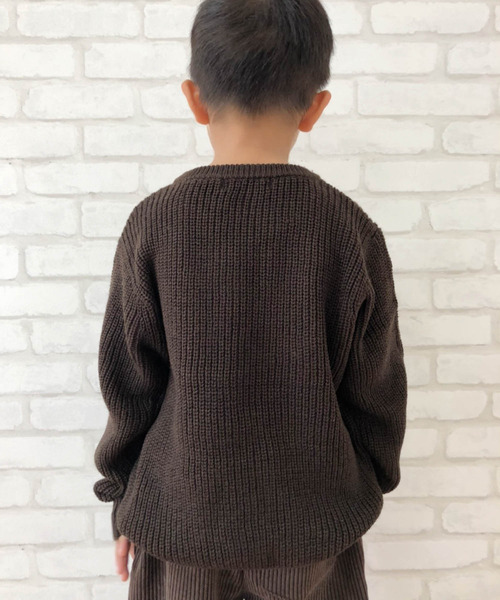 THE CASUAL（カジュアル）の「畦編み クルーネック ニット キッズ（ニット/セーター・キッズ・ブラウン/モカ/ブラック/アイボリー/ダークグリーン/ネイビー/スモークピンク/杢グレー・150cm/110cm/140cm/130cm/160cm/120cm）」の13枚目の写真
