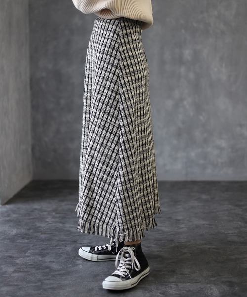 deux amour(ドゥーザムール)の「ツイードフレアスカート(スカート・レディース・ホワイト/ベージュ・MEDIUM)」の6枚目の写真